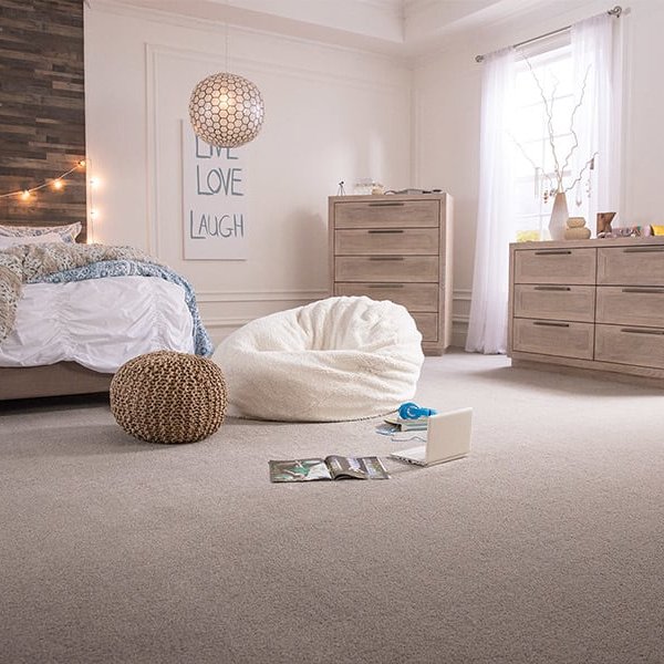 Beautiful textured carpet in Dayton, OH by Bockrath Flooring and Rugs