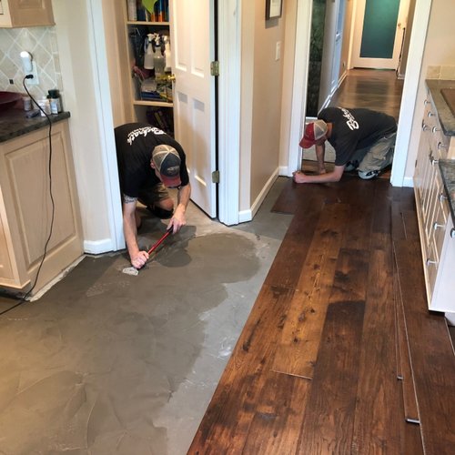 Hardwood flooring installers in Dayton